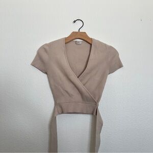 beige aritzia wrap top